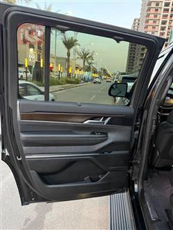 جیپ گراند واگۆنیەر